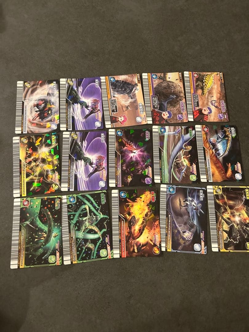 恐竜キングカード　まとめ売り　引退品　バラ売り可能！