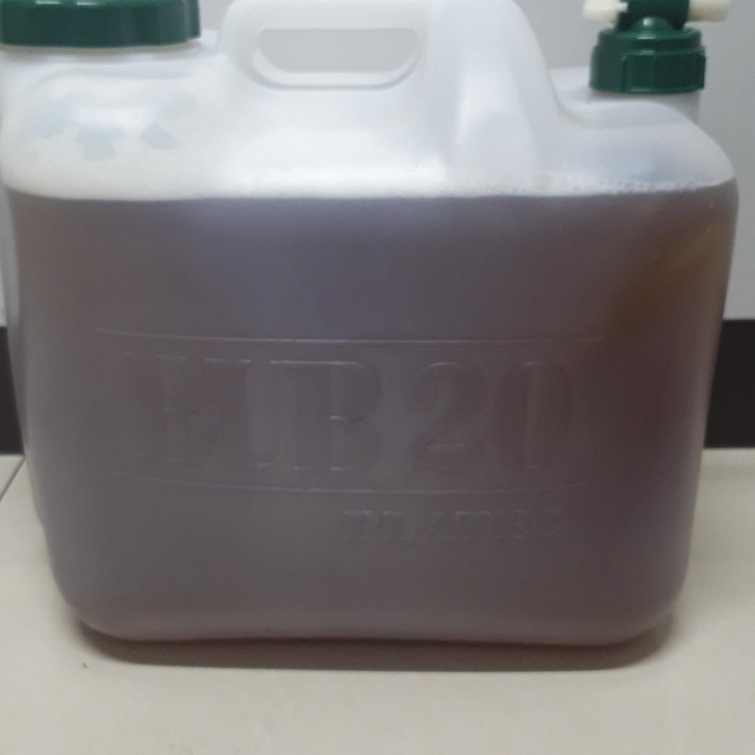 即購入OK☆　EM入り日本ミツバチ蜂蜜入り　無添加石鹸水　ミントの香り　24ｋｇ