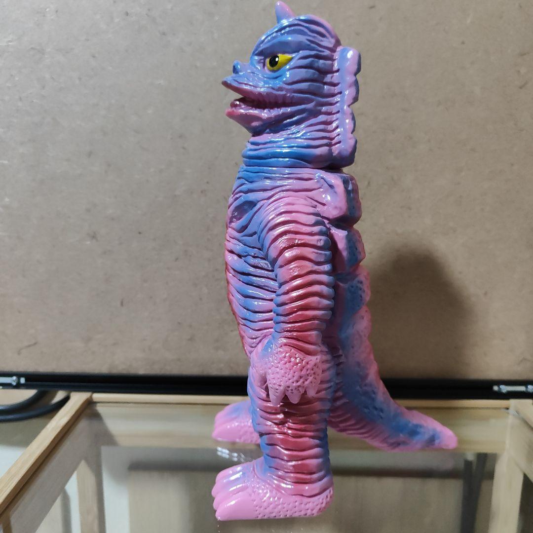 復刻堂　しわ怪獣