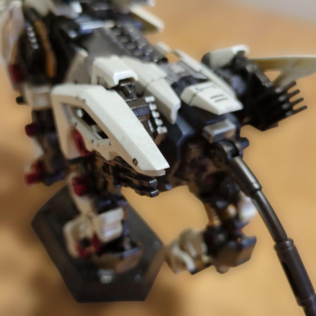 ケ*ン様 ゾイド　AZ-01 ライガーゼロ　全塗装　LED電飾改造　完成品