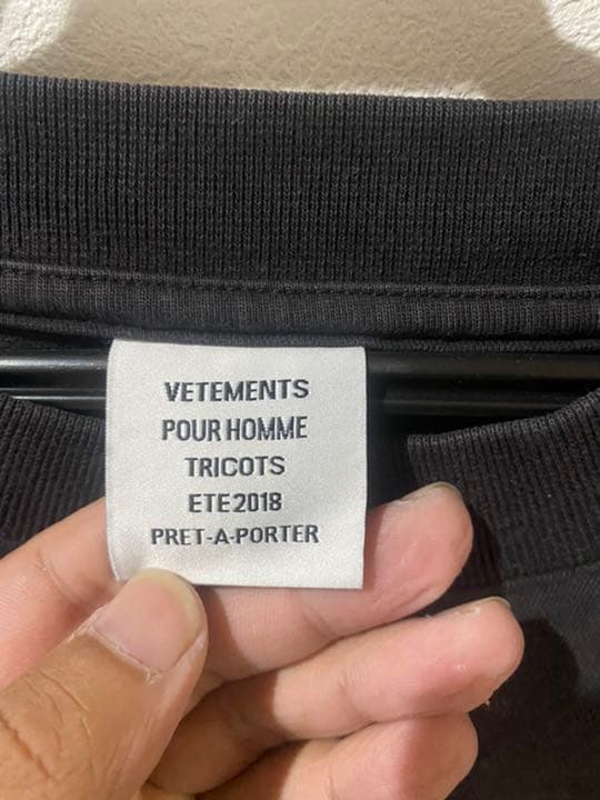 ぴ*こ様 VETEMENTS Tシャツ