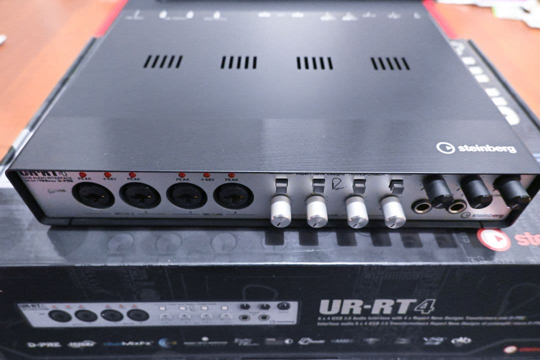 Steinberg UR-RT4 オーディオインターフェイス