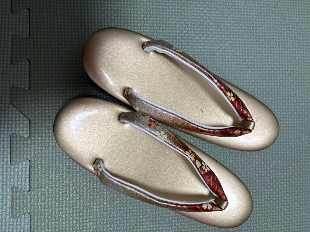 赤 花柄 振袖 着物　辻が花