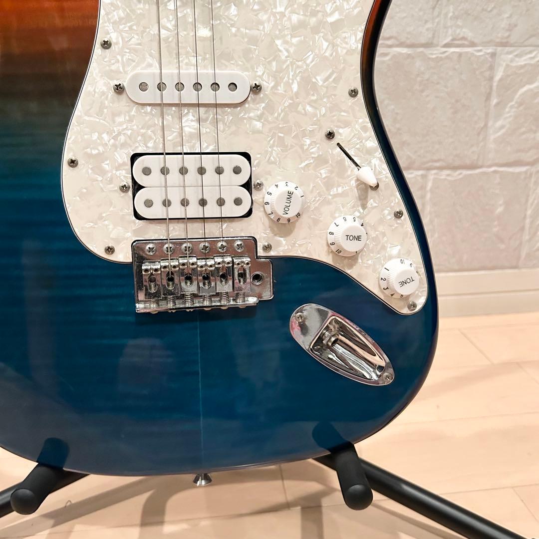 極美品 Sylpheed ストラトキャスタータイプ エレキギター