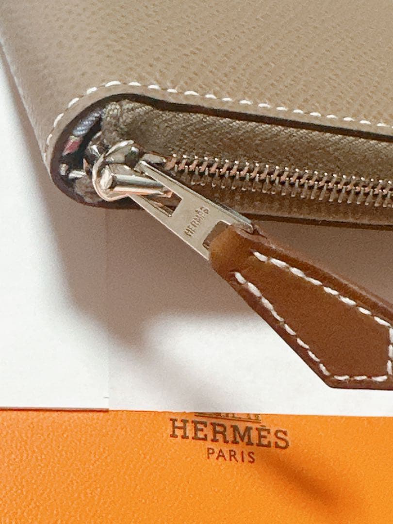 【新品未使用】エルメス シルクインコンパクト エトゥープ