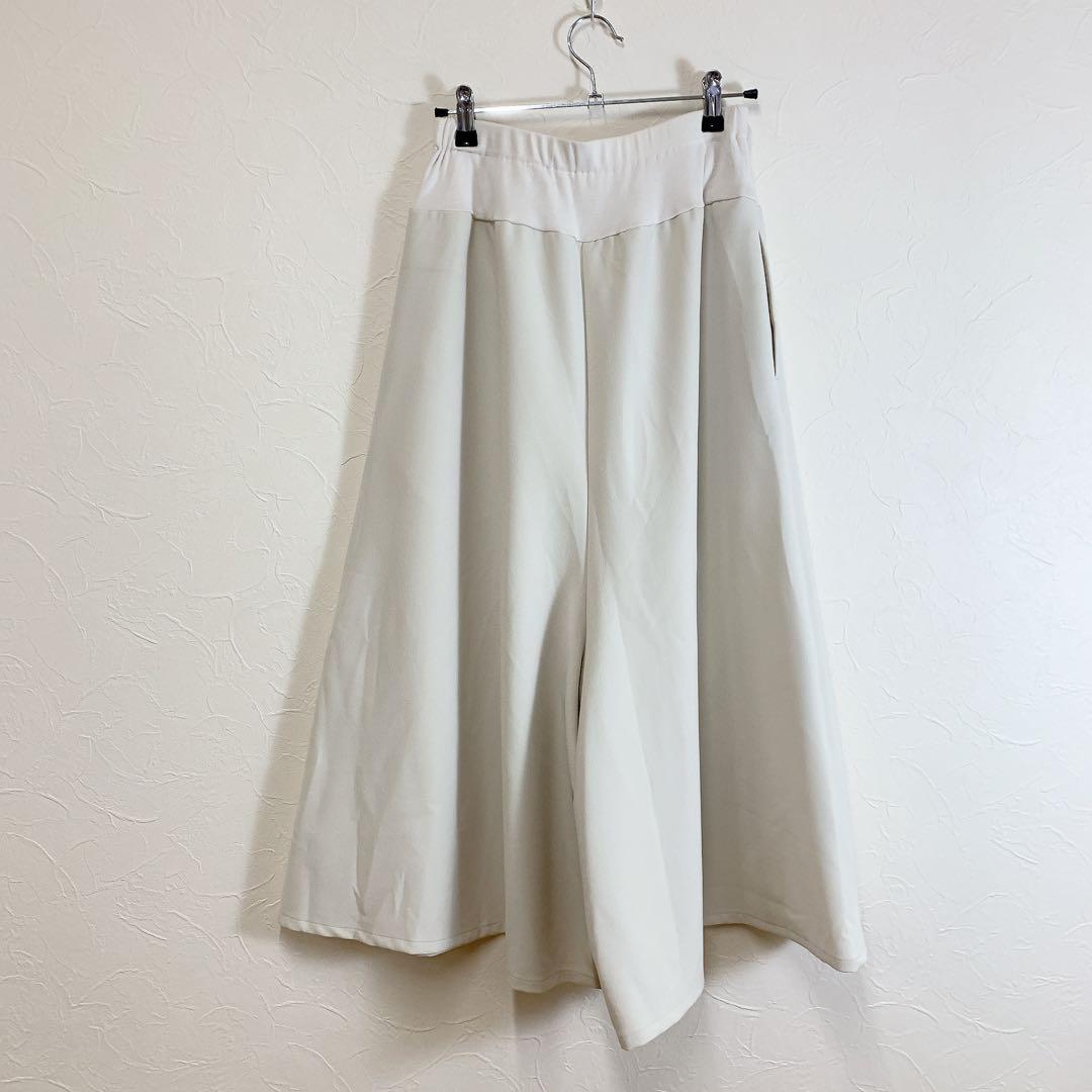 美品 BEARDSLEY ウエストリブキュロットパンツ ワイドパンツ F