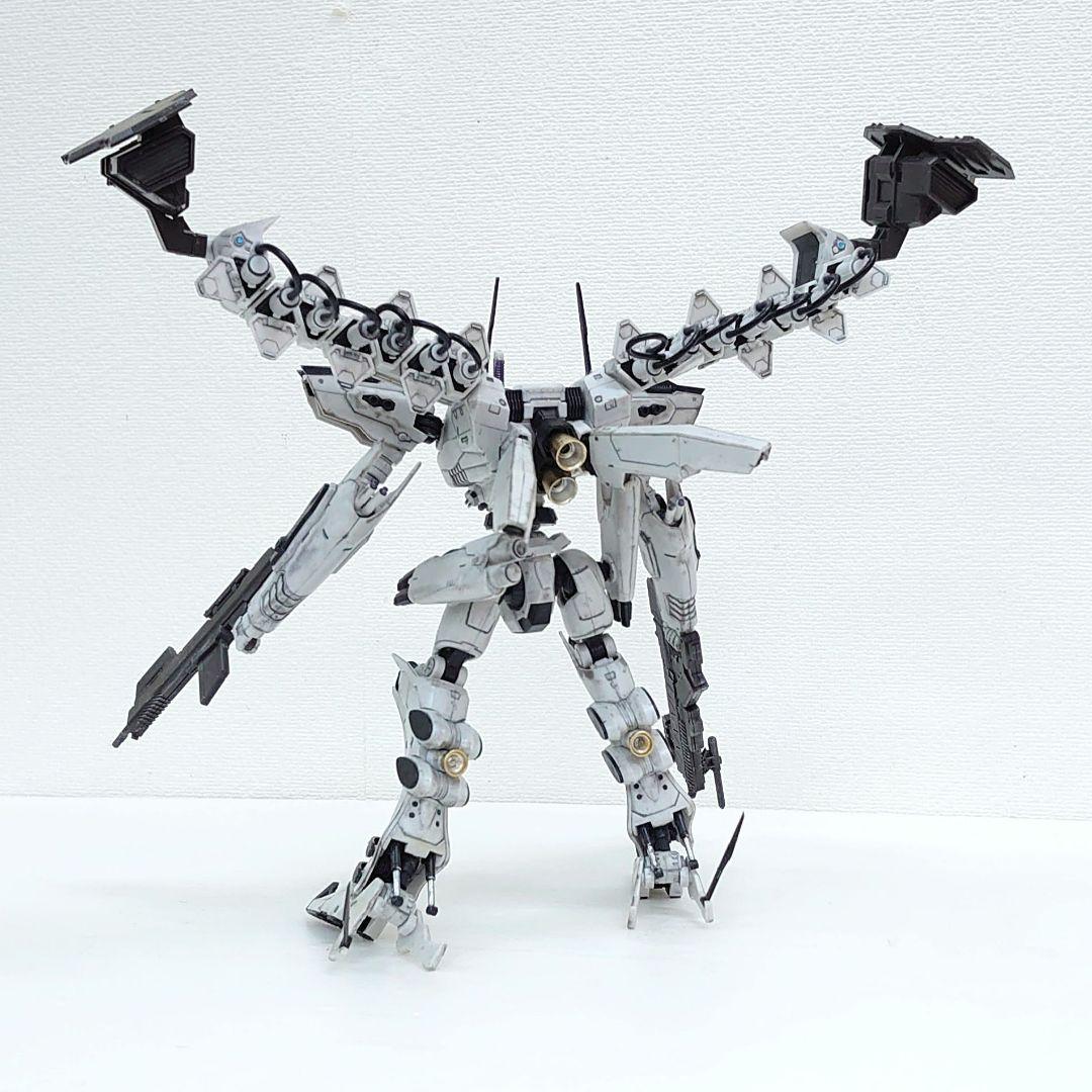 コトブキヤ アーマードコア　ラインアークホワイトグリント　プラモデル 完成