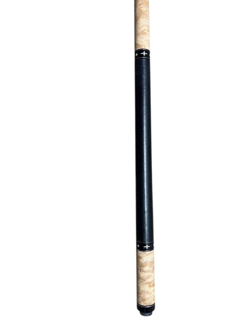 ■Mezz Cues WD700 ビリヤード　キュー　ケース付き