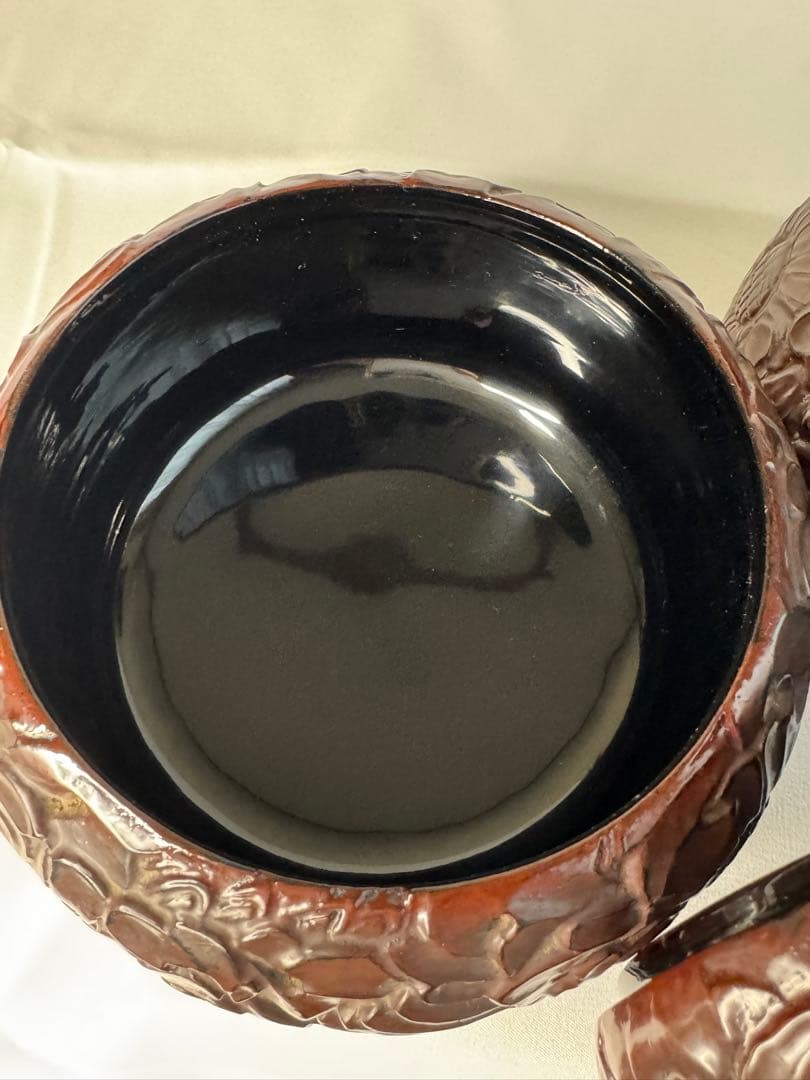 鎌倉彫　漆塗り碁笥2個セット　碁石付き