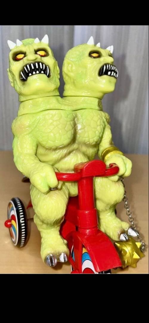 M1号 × ISH ガリガンタス 三輪車　インディーズソフビ