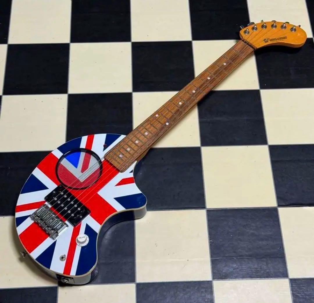 イギリス国旗デザイン エレキギターフェルナンデス ZO-3 ユニオンジャック