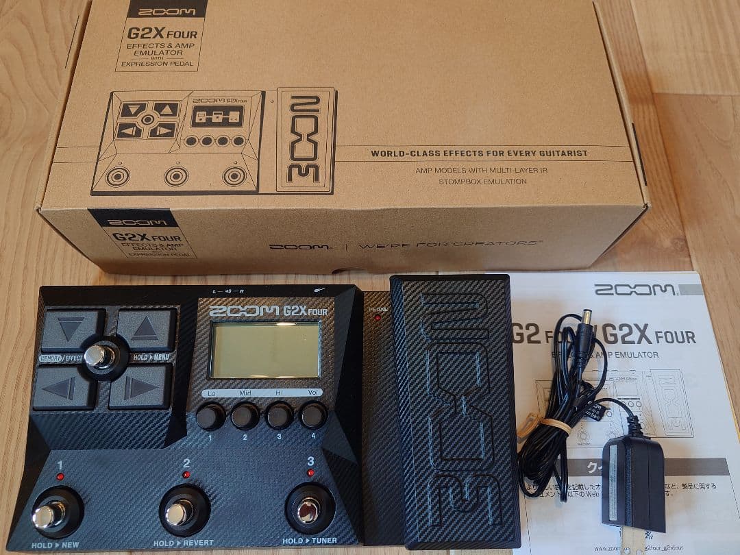 【美品】【数回使用のみ】ZOOM G2X FOUR ギターエフェクター