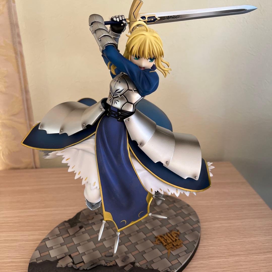 セイバー 〜約束された勝利の剣　Fate/stay night フィギュア