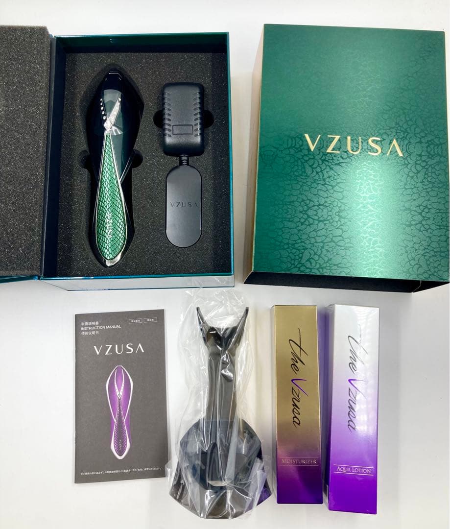新品未使用 The Vzusa ザ メデューサ 美顔器 サイプレスグリーン