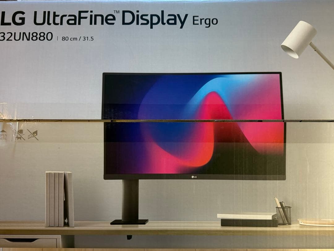 LG UltraFine 32UN880 31.5インチ 4K モニター