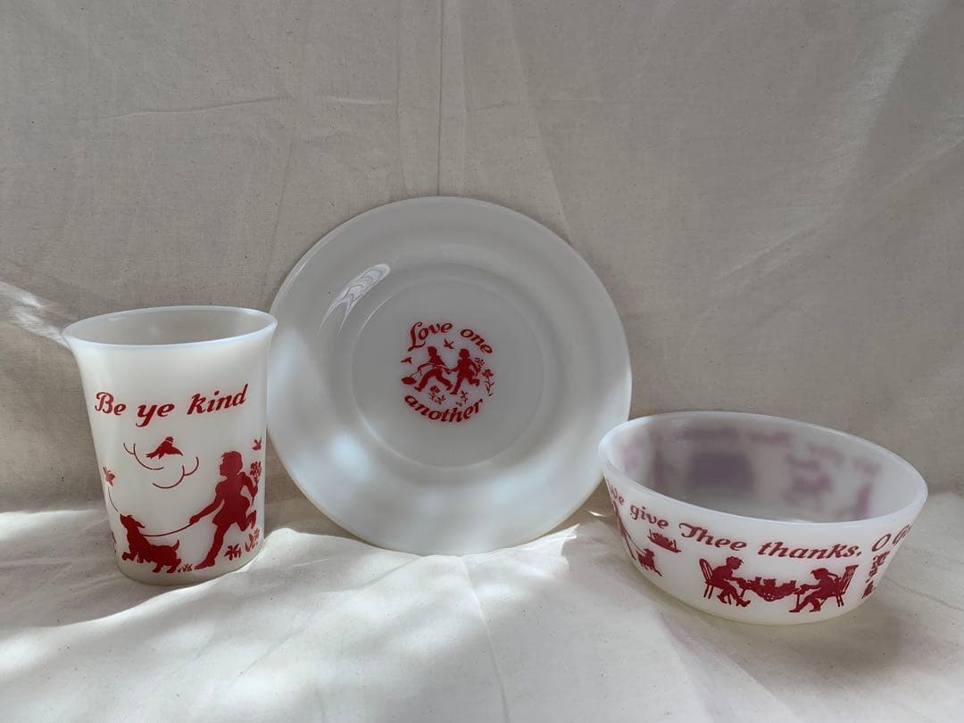 ヘーゼルアトラス チャイルドプレイヤー タンブラー ボウル プレート 3点セット