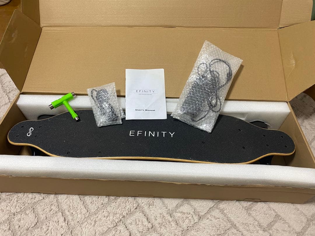 EFINITY 電動スケートボード