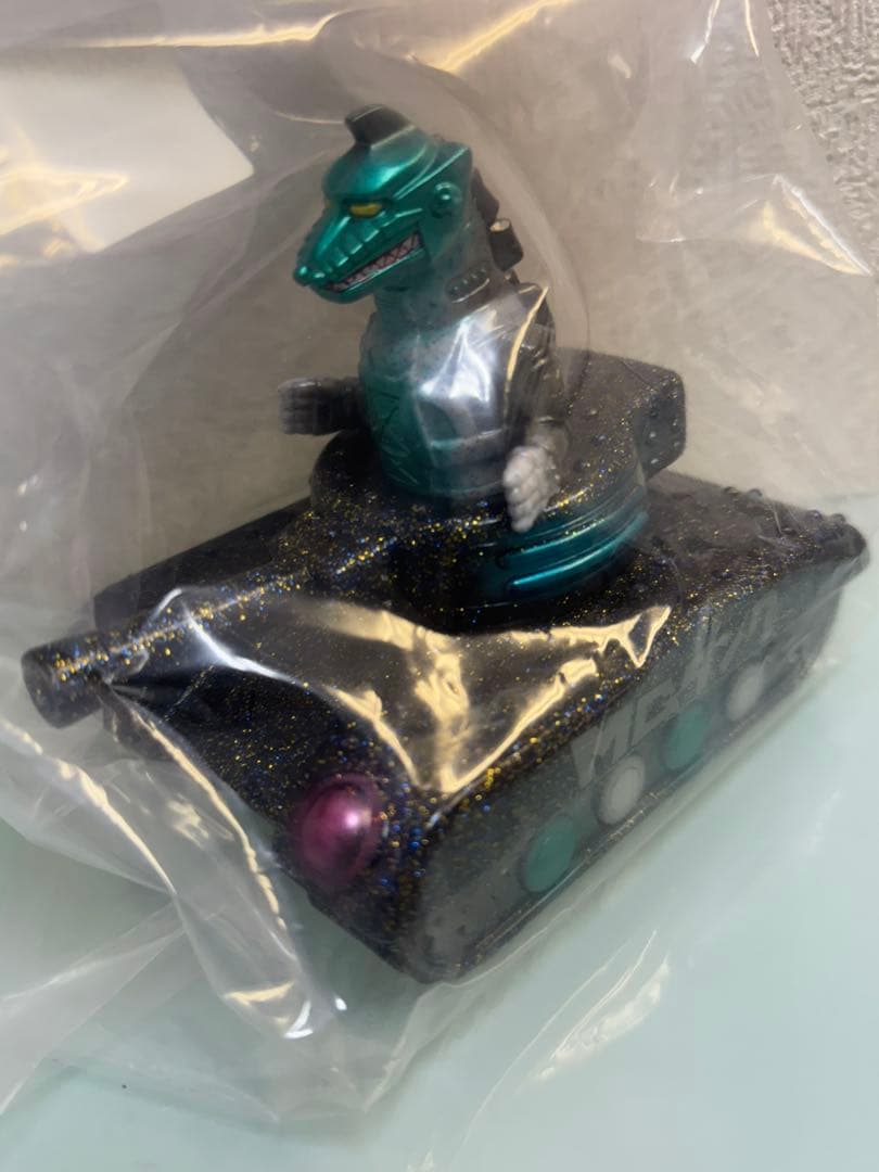 キャラクティックス　MGタンク　新品　ソフビ　ゴジラ　ヘドラ　TFO限定版 　②