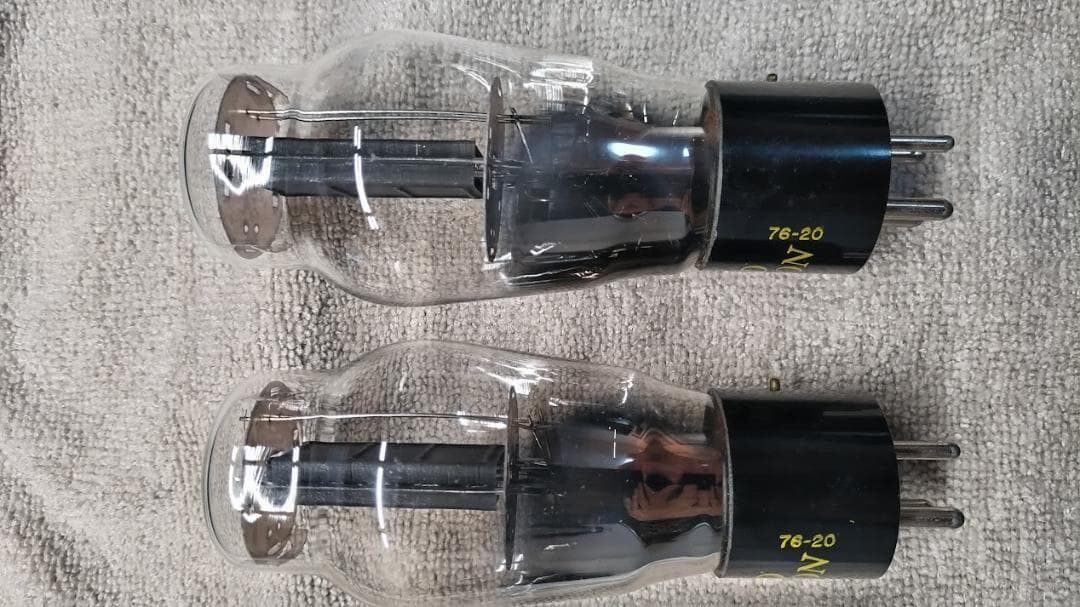 日*1様 真空管 VT52 UNITED ELECTRON 2本　未使用品　元箱