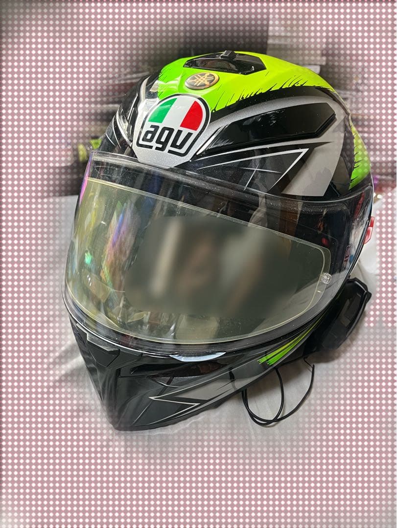 りる　AGV k-3ヘルメット