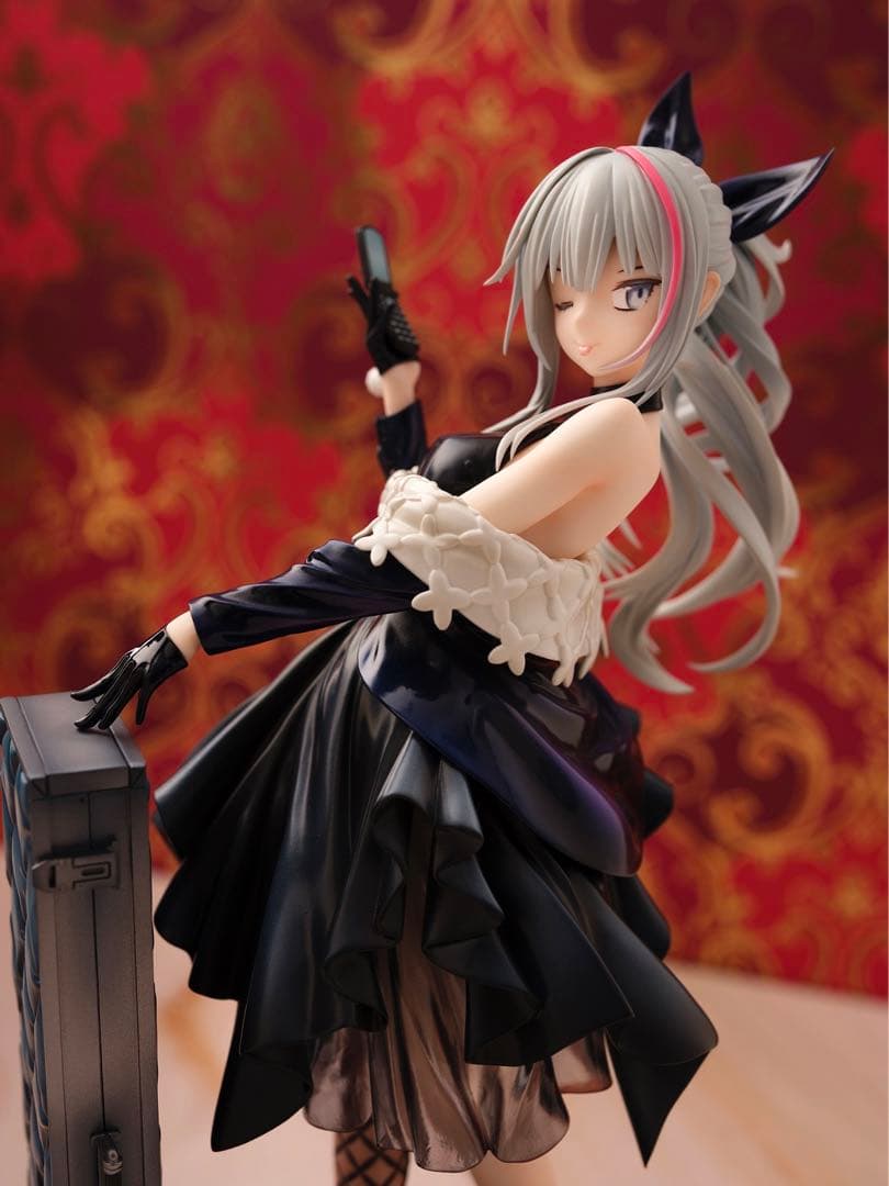 MDR パーティの観測者Ver. 1/7 スケールフィギュア