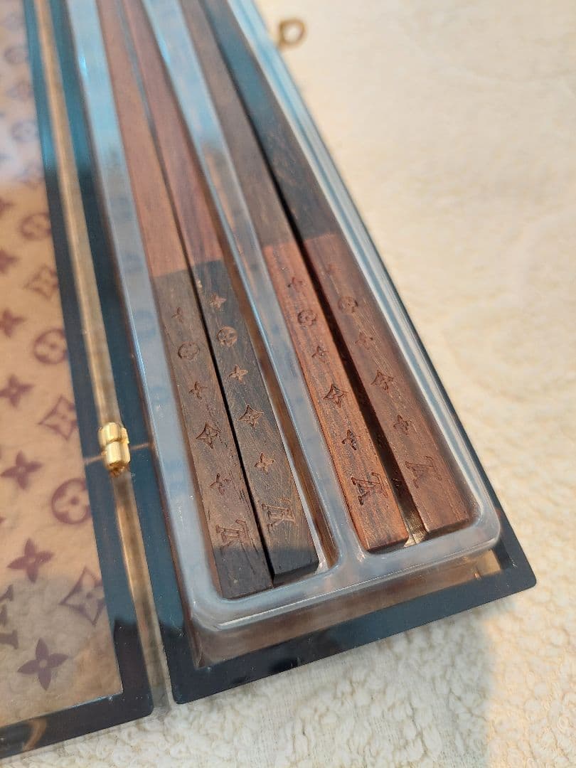 LOUIS VUITTON ルイヴィトン チョップスティック お箸 ノベルティ