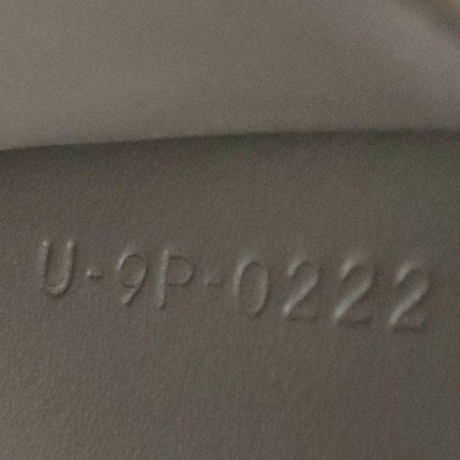 セリーヌ　折り財布　スモールストラップウォレット　グレー　ライトブルー