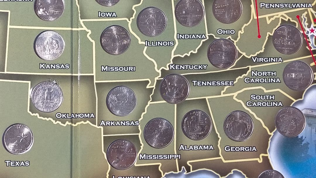 ☆。アメリカ25セントクォーター50州記念アルバム(56枚在中)。