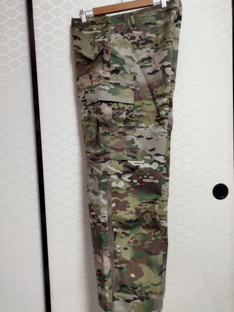 (4982)米軍放出ＡＰＥＣＳトラウザーマルチカム新品未使用　ゴアテックス