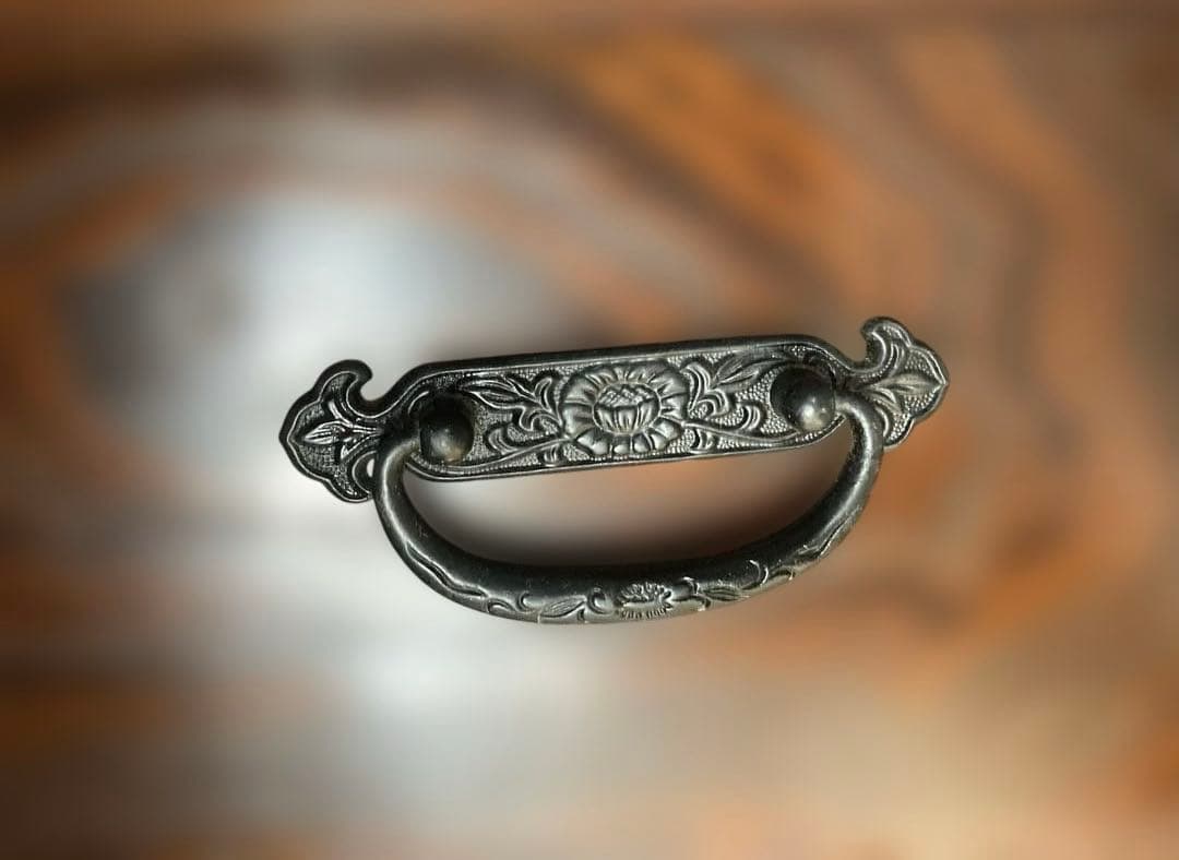 岩谷堂箪笥 ♦️上下2段の下段♦️別出品の上段と一緒の購入をお願いいたします