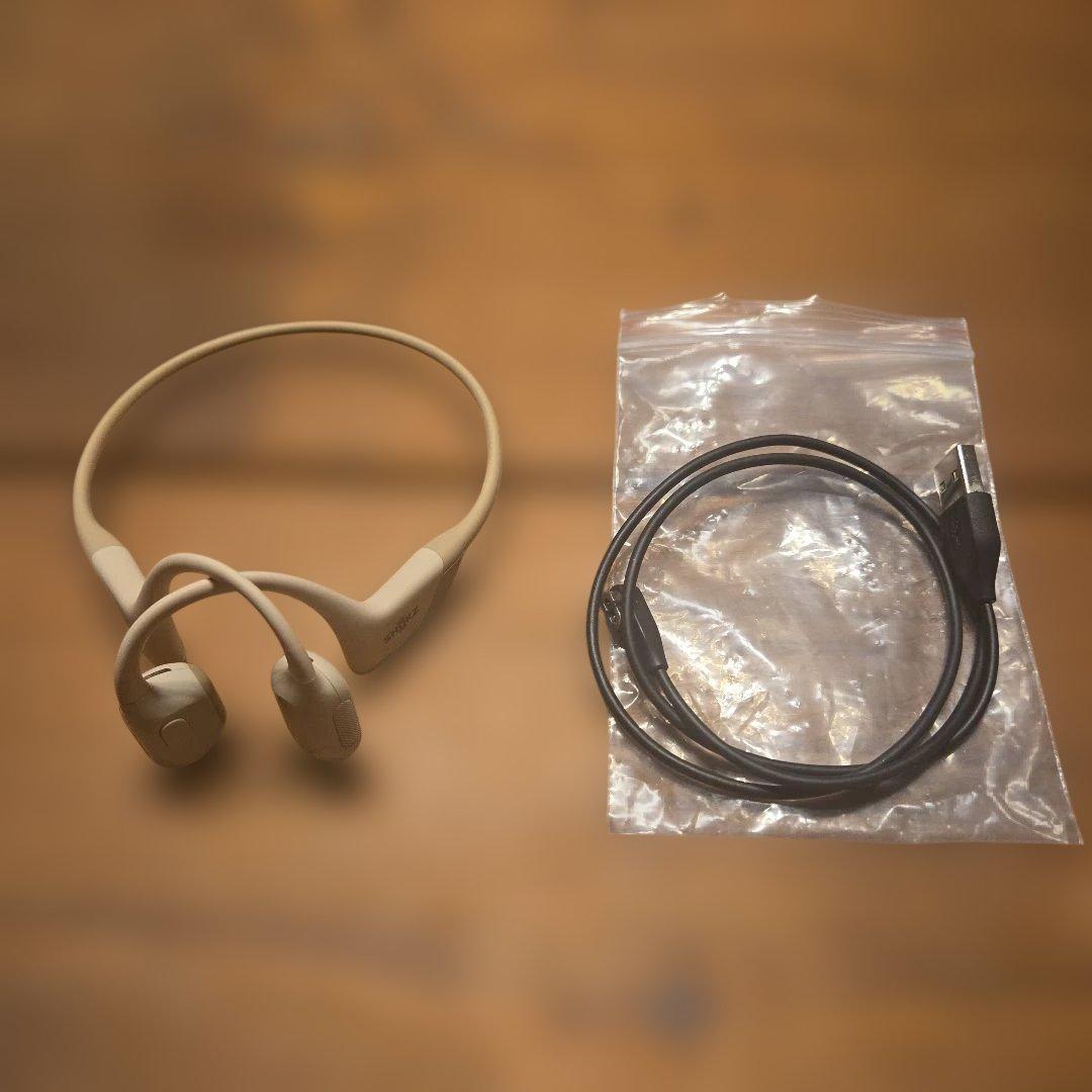 ⑨SHOKZ OpenRun Pro ベージュ 骨伝導イヤホン