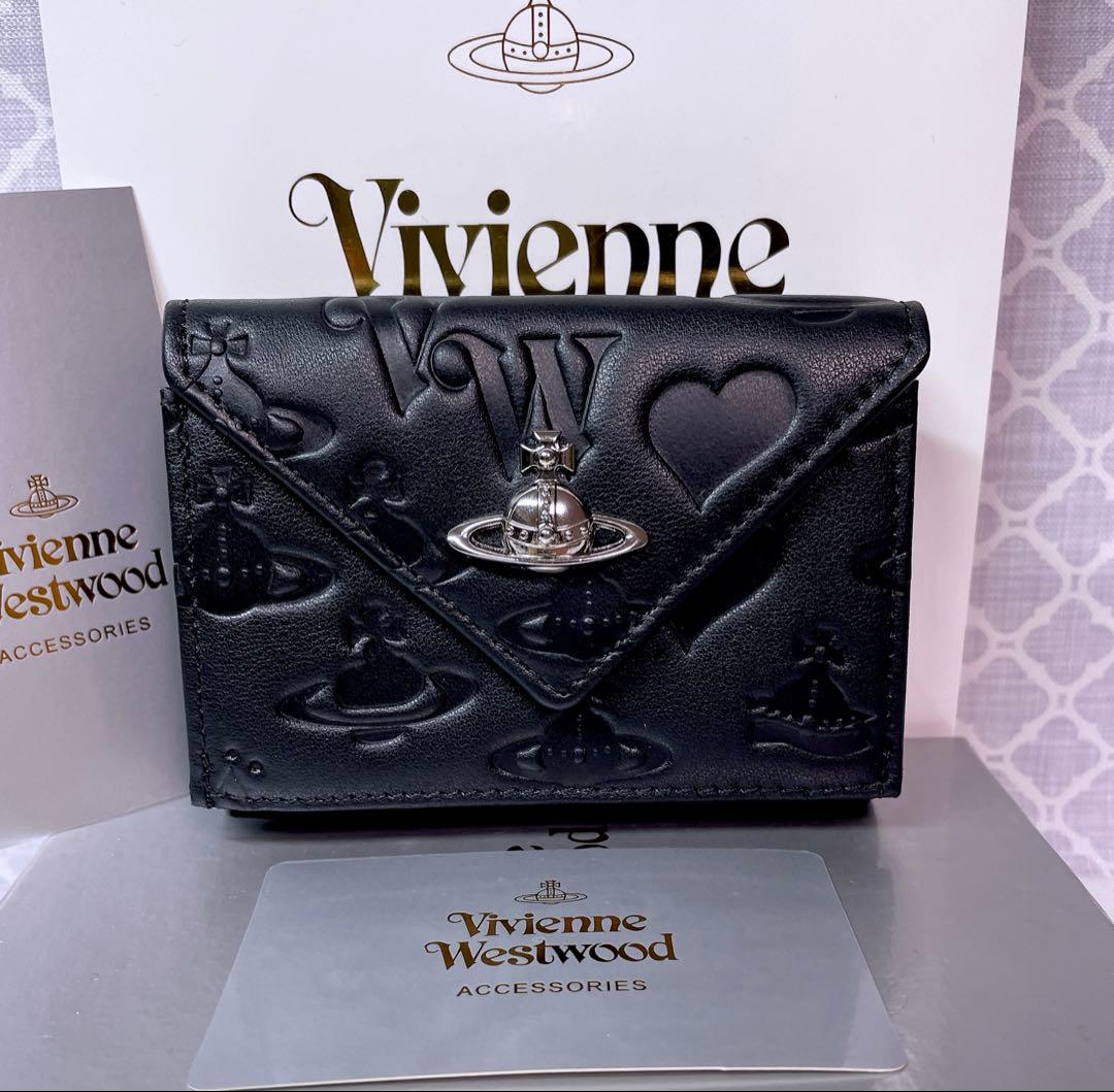 【内柄も素敵☆最新】Vivienne Westwood 三折り財布 マット 黒