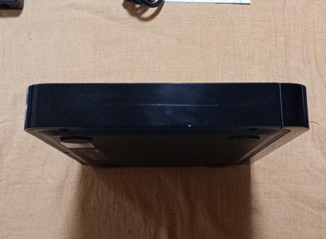 ★【動作品】QNAP HS-210 2TBファンレス NAS 静音②【送料無料】