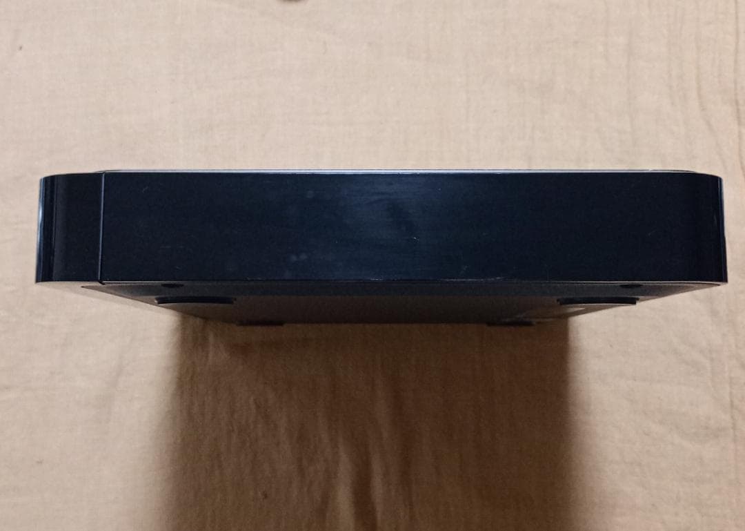 ★【動作品】QNAP HS-210 2TBファンレス NAS 静音②【送料無料】