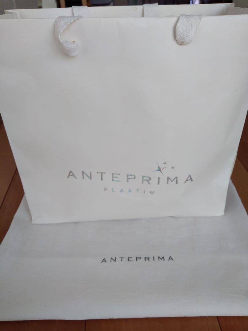 みー「アンテプリマ」超レアなデザイン　ワイヤー・ラインストーン・バッグ