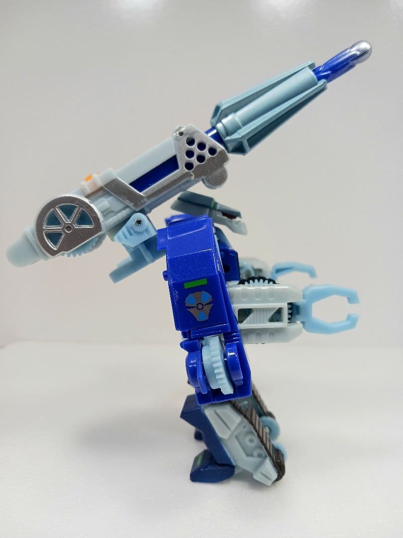 トランスフォーマー ビーストウォーズ リターンズ ビーコンタンカー フィギュア