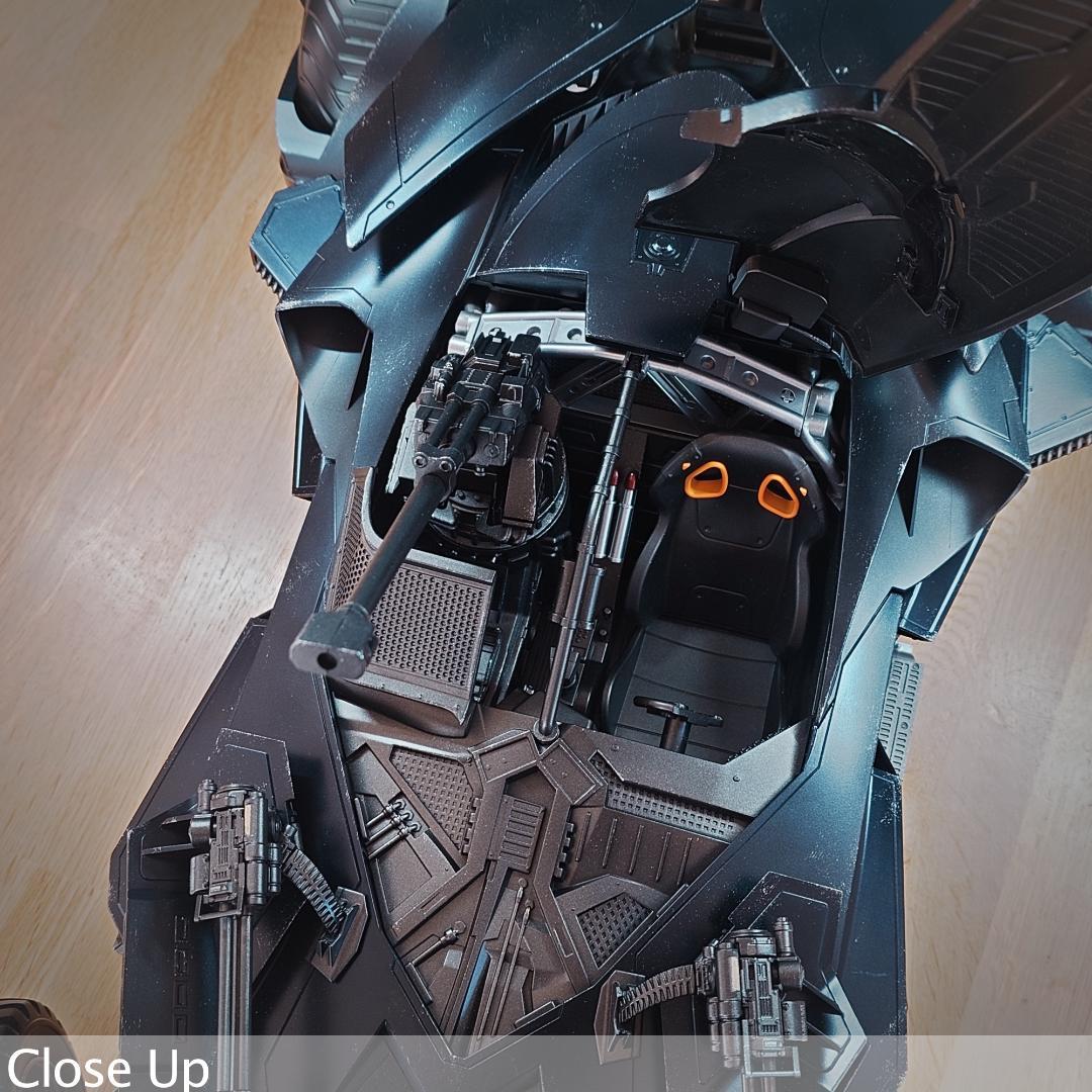 喜玩社 バットモービル 1/12 塗装済み完成品