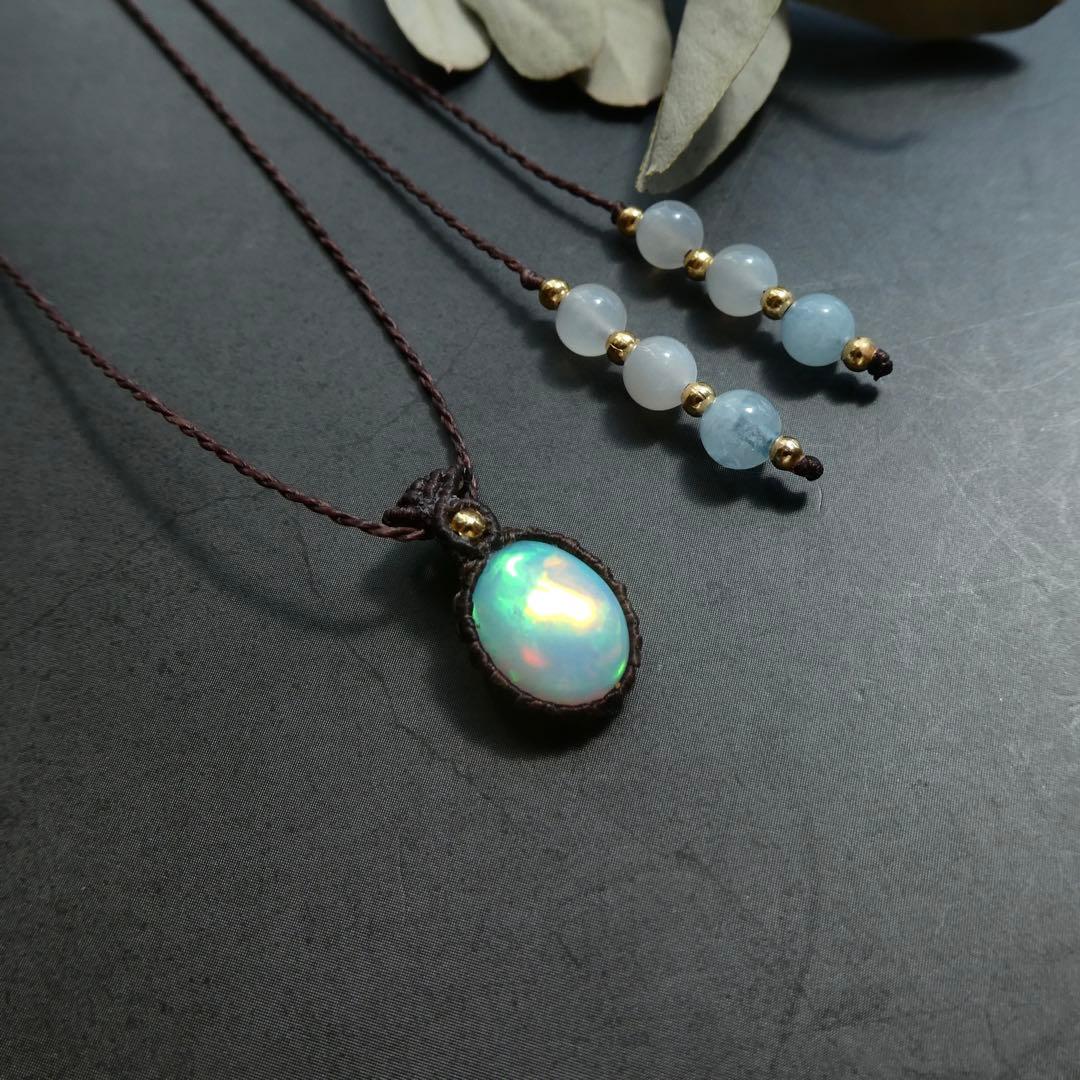 きら　オパールのマクラメネックレス