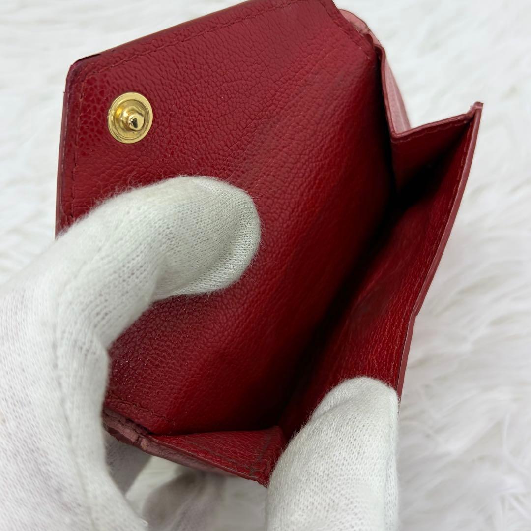 美品✨️ミュウミュウ　三つ折り財布　ラブレター　マドラス レザー ハート ピンク