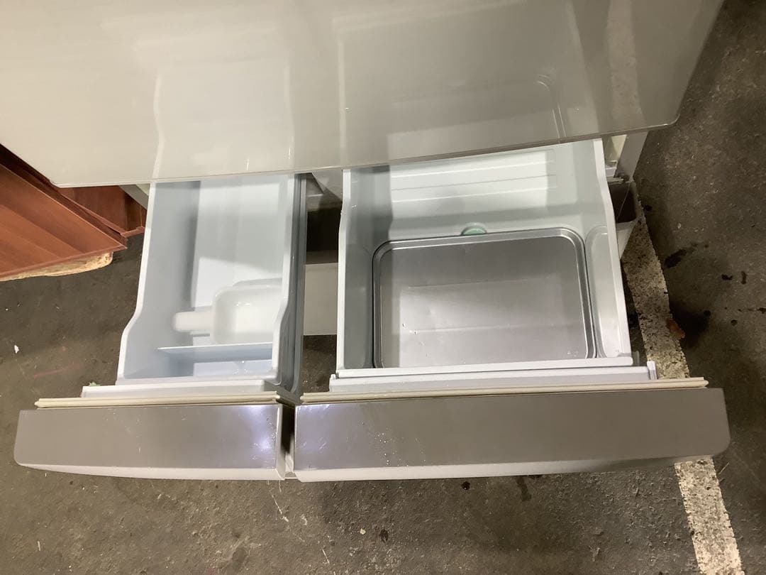 東芝 5ドア冷蔵庫 GR-E43G(NU) 427L 2012年製 ベジータ