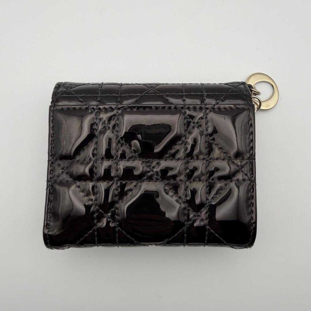 人気 Dior ディオール　エナメル レディディオールロータ 三つ折り 財布