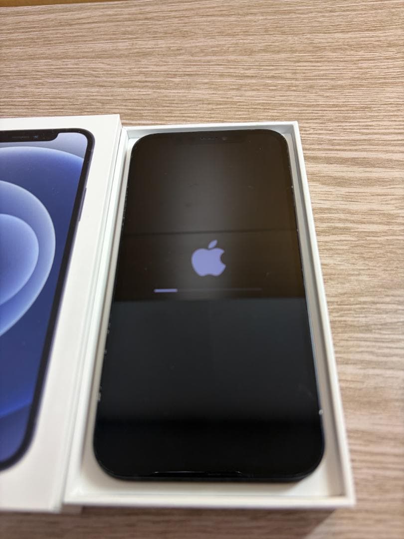 【美品・BT交換済】iPhone12 128GB ブラック (外箱あり)