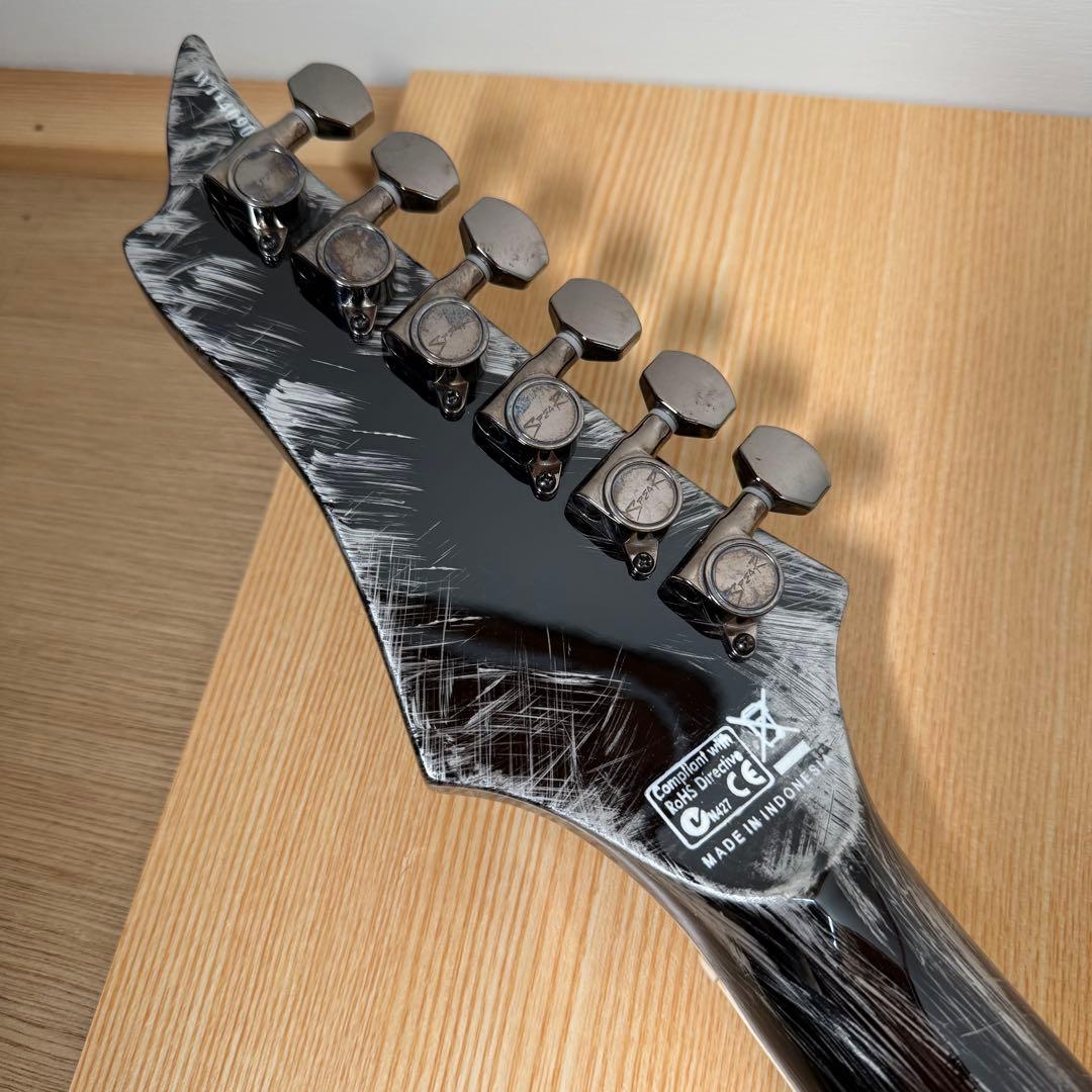 SPEAR GUITARS エレキギター　6 弦ギター