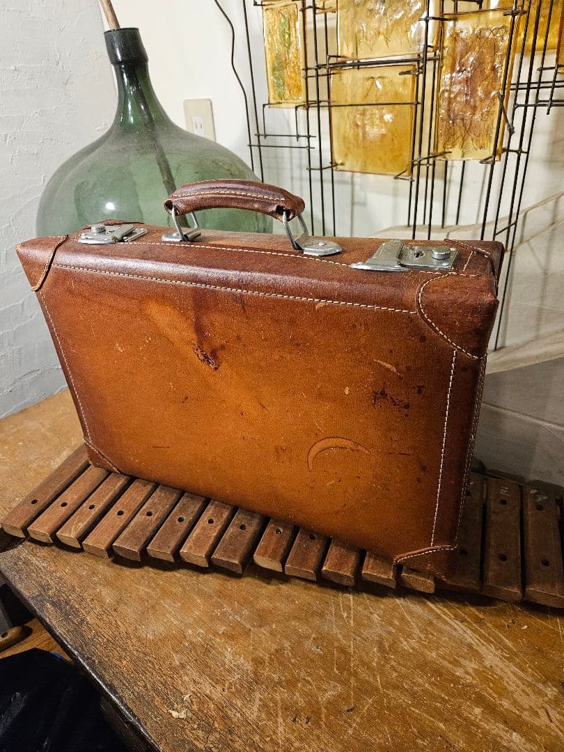トランク　スーツケース　ビジネスバッグ　店舗什器　小ぶり　昭和レトロ　アンティー