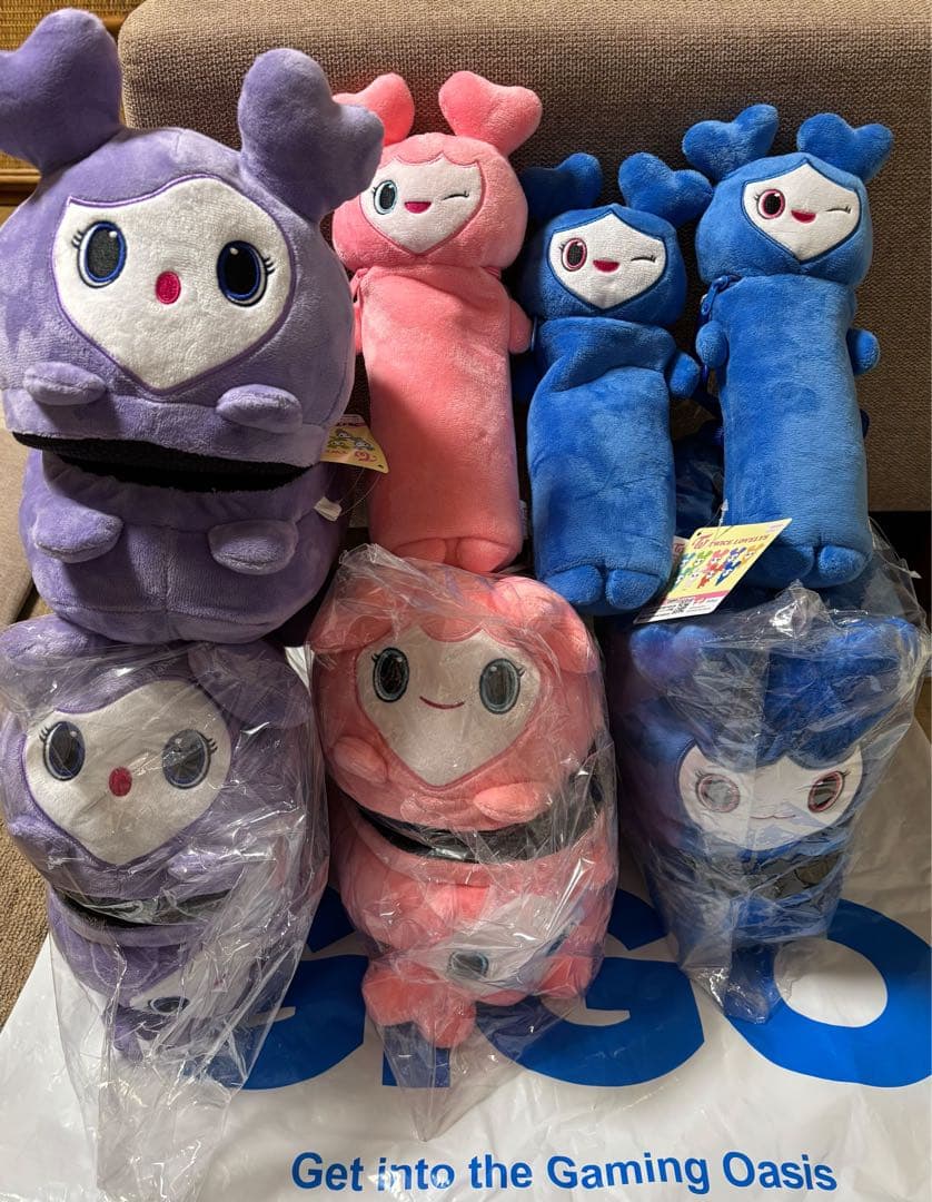 TWICE LOVELYS ぬいぐるみスリッパ のびふにゃポーチ　7個セット