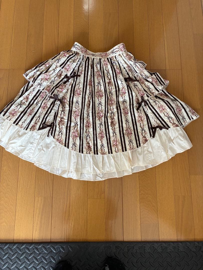 Innocent World フレアスカート