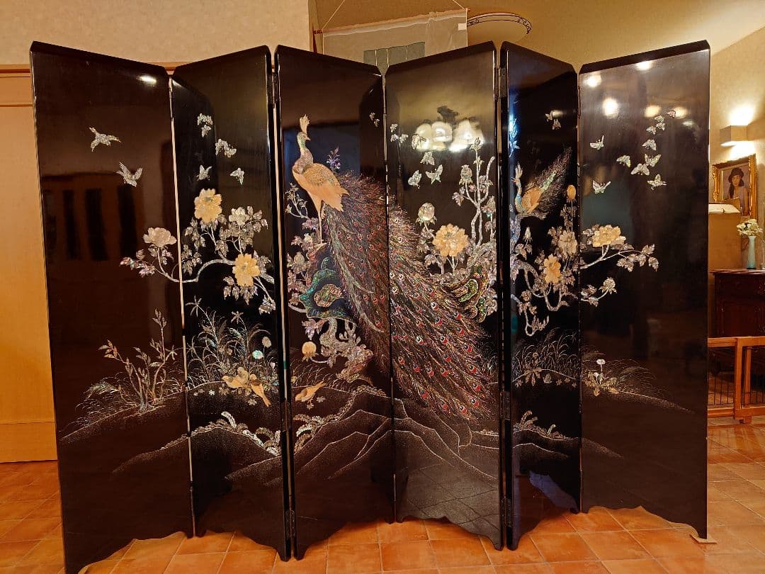 大型　孔雀の螺鈿　パーテーション　衝立て　屏風　 6つ折り