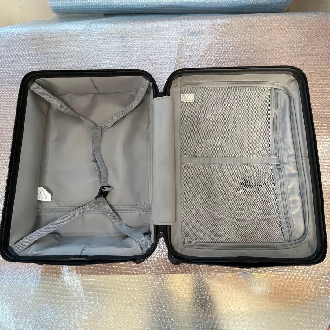 無印良品 バーを自由に調節できる ハード キャリケース 36L 機内持ち込み