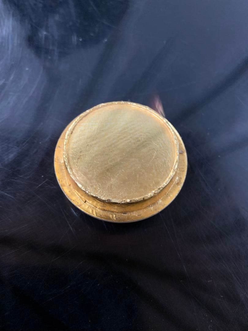 韓国人間文化財　柳海剛（柳根瀅）作　高麗青磁　象嵌鶴文　茶入　共箱　V　7835