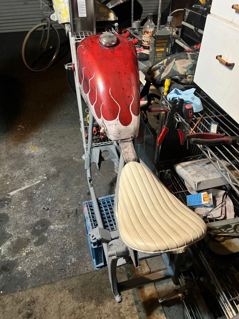 スンヒ。タンク、キャップ、コック付